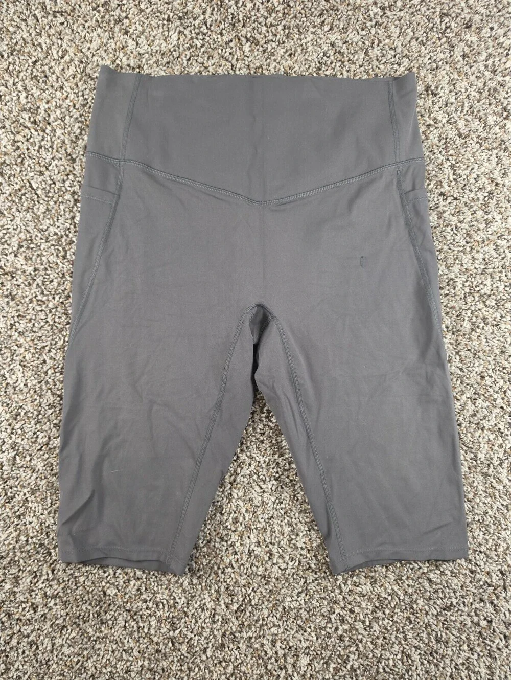 Halara Womens Sz XL Pull On Compression Bike Cycling Shorts Gray